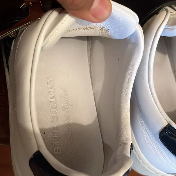 Burberry women sneakers shoes - Picture 12 of 13